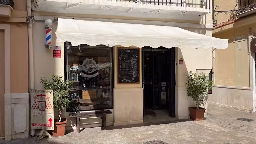 DK PELUQUER&Iacute;A