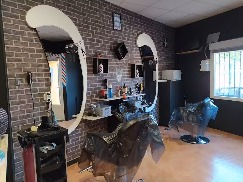 Doble Filo peluquería de caballeros