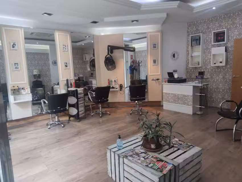 Donovan&rsquo;t Estilistas Peluquer&iacute;as Unisex Granada