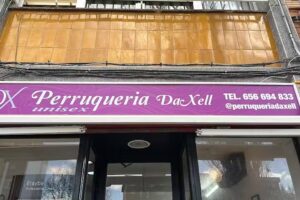 DX Perruqueria DaXell unisex.