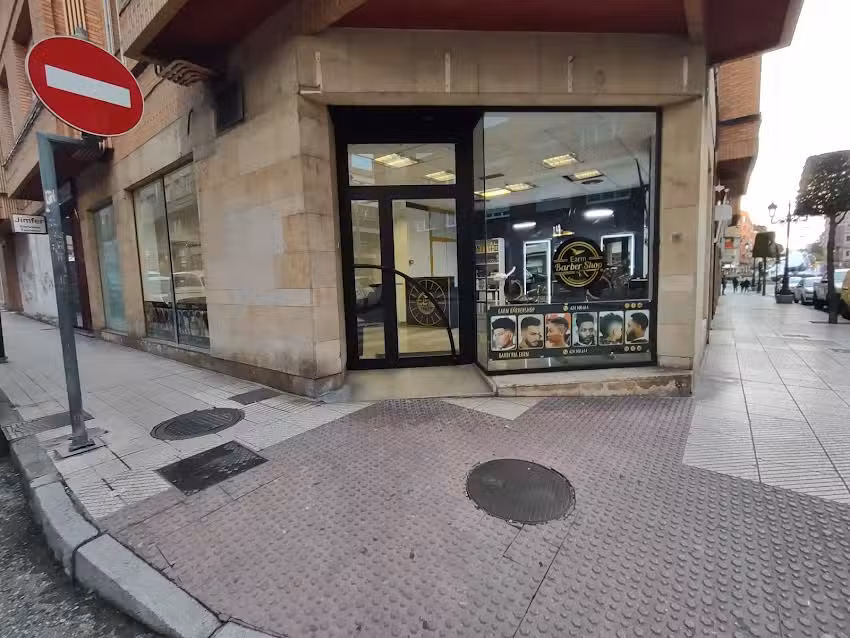 Earm Barber Shop