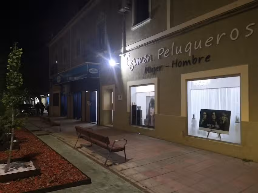 Egumen Peluqueros