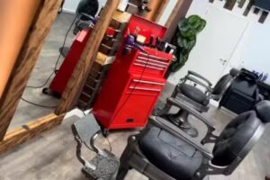 El Barbero – Lionel Sánchez