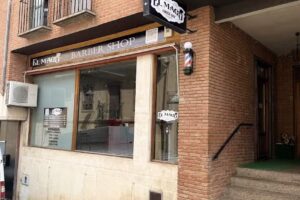 El mago barber shop