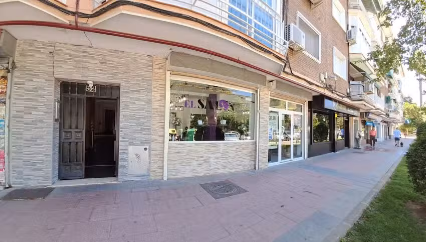 El Sal&oacute;n de Elena Peluquer&iacute;a
