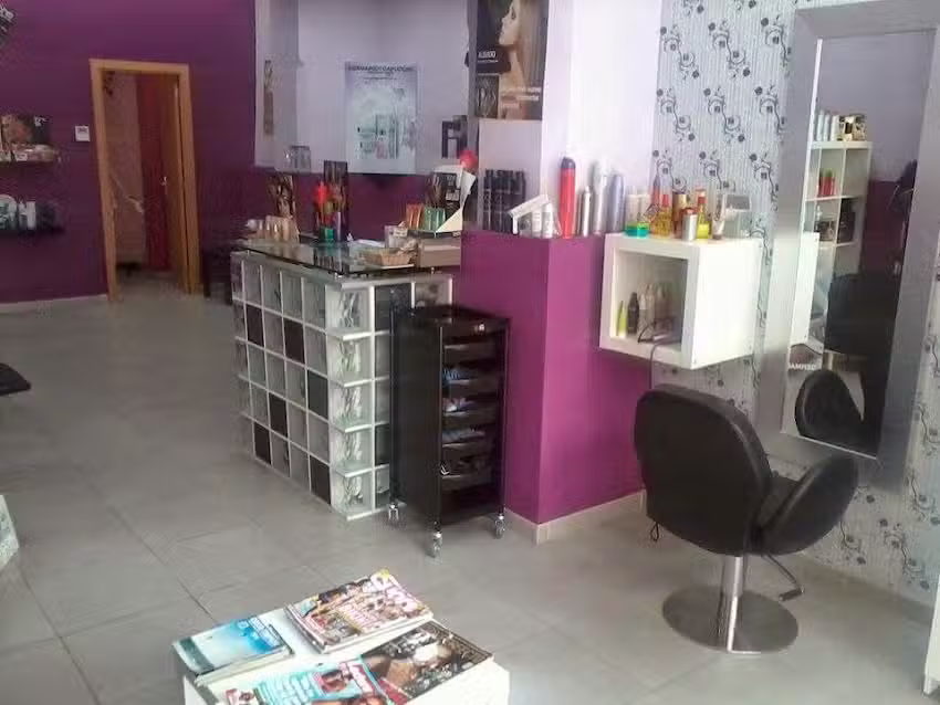Estetica y Peluquer&iacute;a Cristina Medina