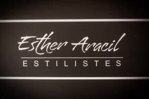 Esther Aracil -Estilistes-