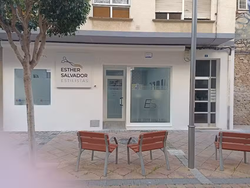Esther Salvador Estilistas