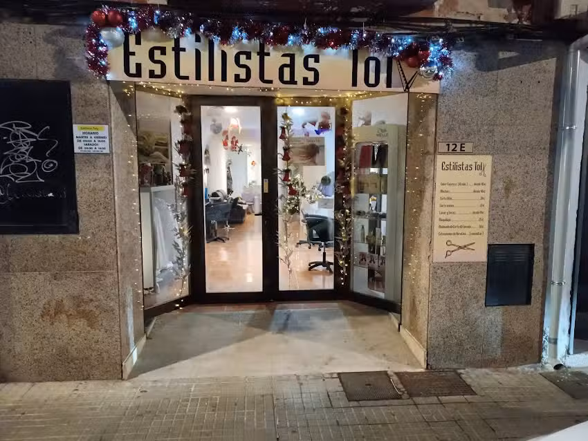 Estilistas Toly