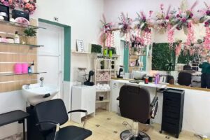 Estudio de belleza Cejas de Muñeca