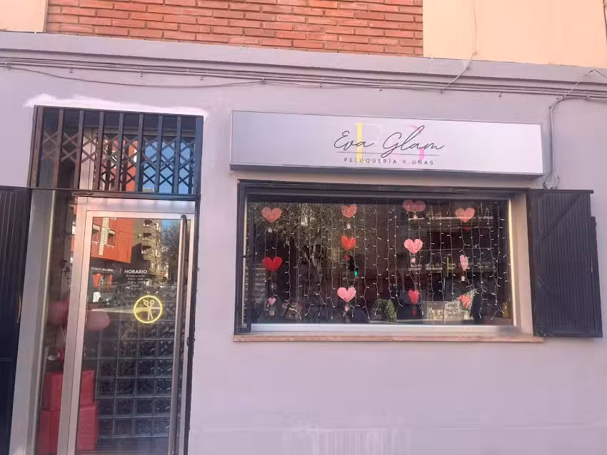 Eva Glam Peluquer&iacute;a & U&ntilde;as