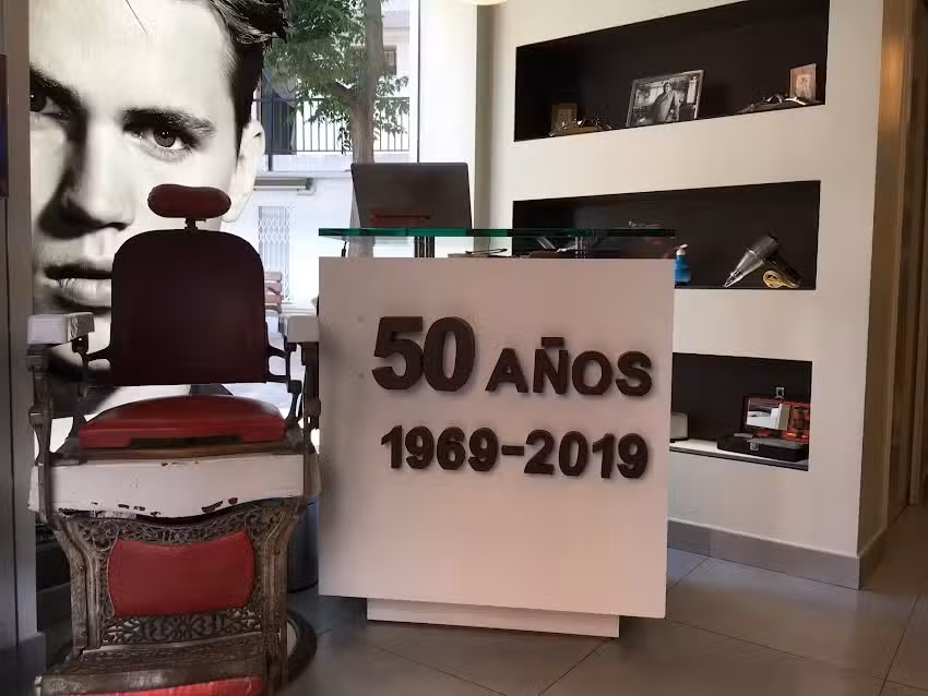 F Marco Peluqueros