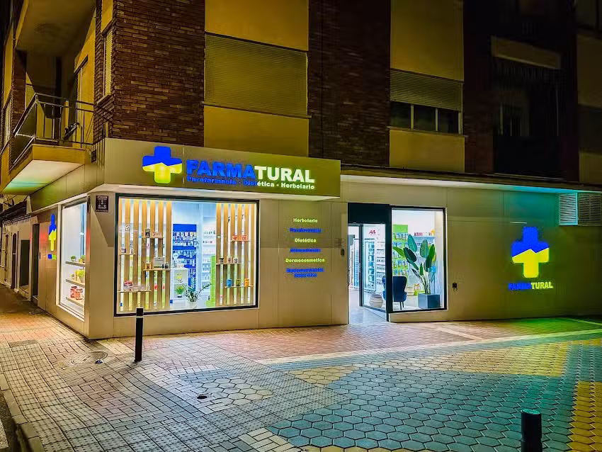 Farmatural Águilas