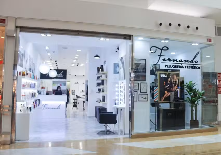 Fernando Peluquer&iacute;a y Est&eacute;tica en Fuengirola