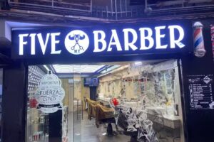 FIVEBARBER