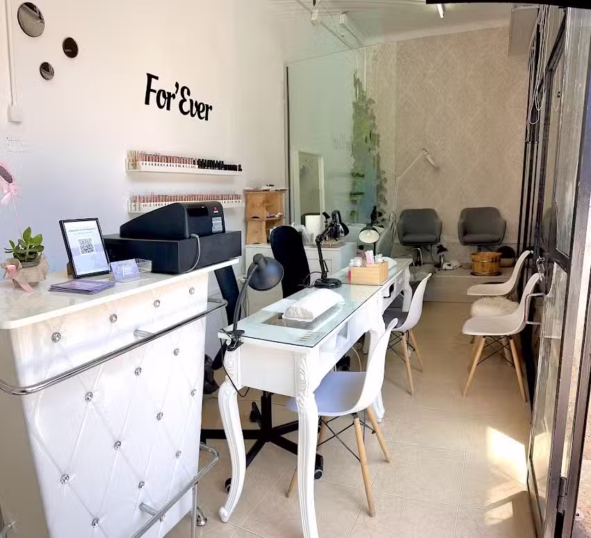 For Ever Beauty Center