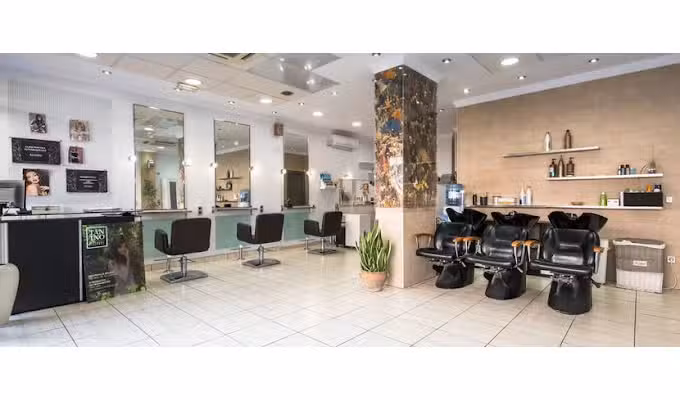 Gaul&iacute; Peluqueria y Estilista