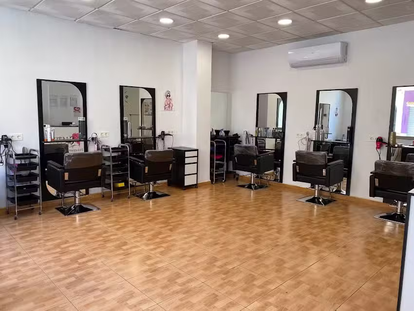 GLADYS TORRES Peluquer&iacute;a & est&eacute;tica Unisex