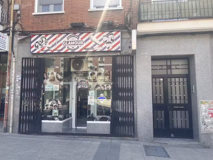 GLAMOUR BARBER SHOP LOS KM BARBER SHOP