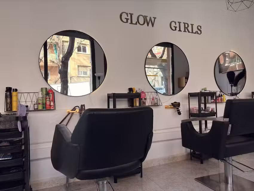 Glowgirls pelo