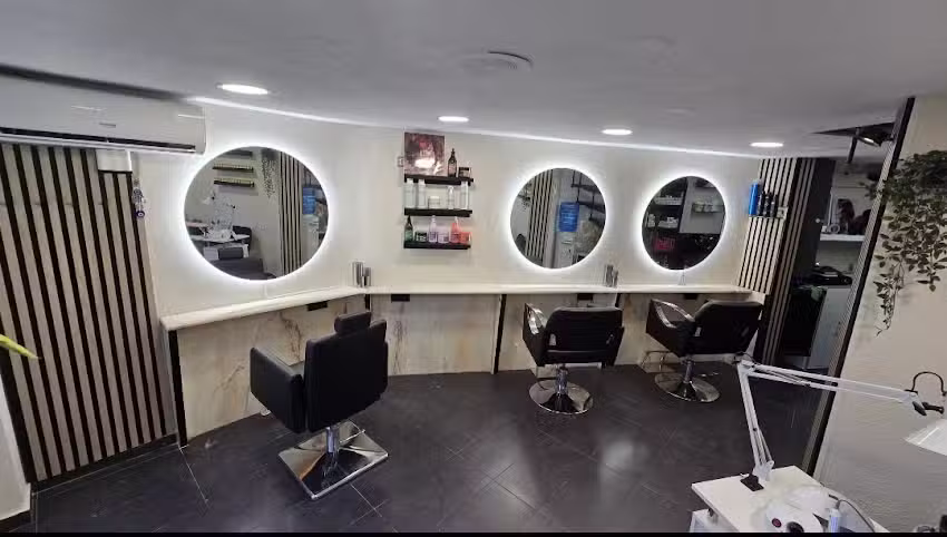 Gsus G&oacute;mez hair salon