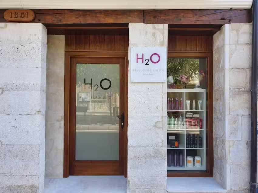 H2O Peluqueria unisex by Vero Gomez