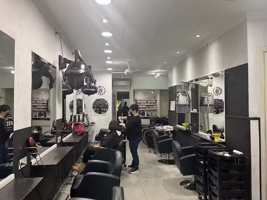 HAIR CODE(Luis Martínez Estilista)
