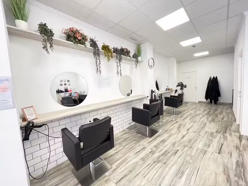 HAIR SALON ISABEL TENDERO