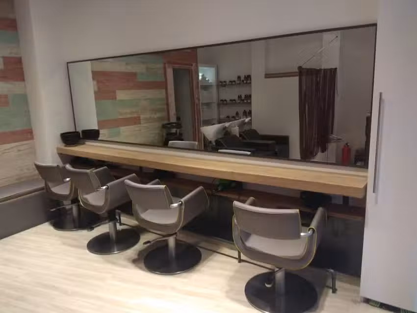 Hair Saloon