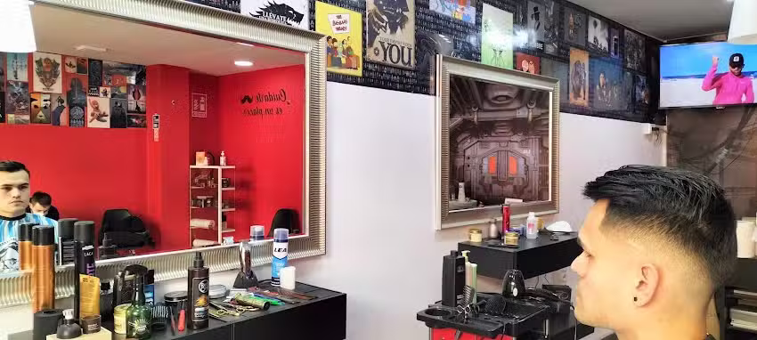 Hassan Stylee Barber shop