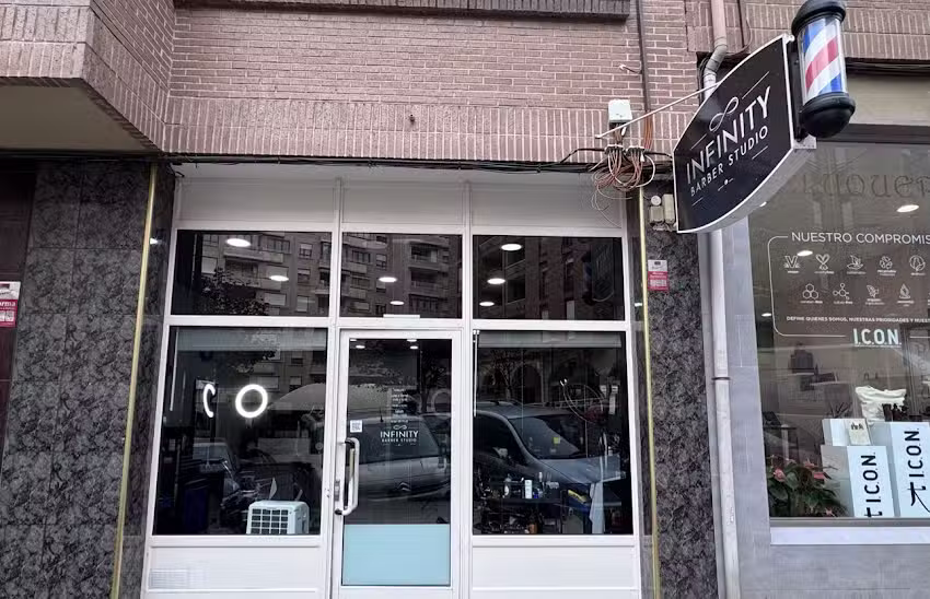 INFINITY BARBER