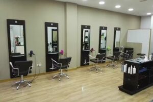 Inn&outt Peluqueros