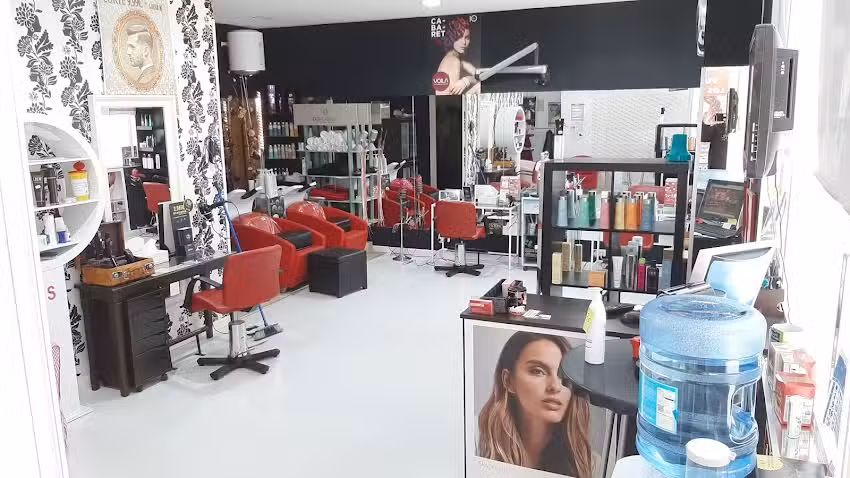 INNOVA PELUQUEROS
