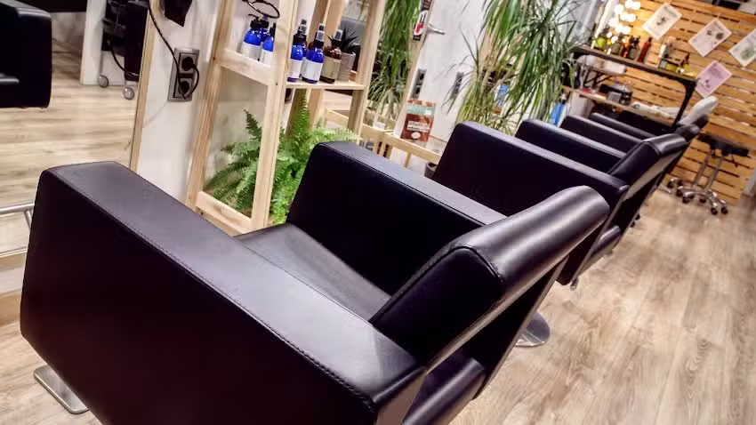 Isaura Vila HairStyle Peluquer&iacute;a y Est&eacute;tica
