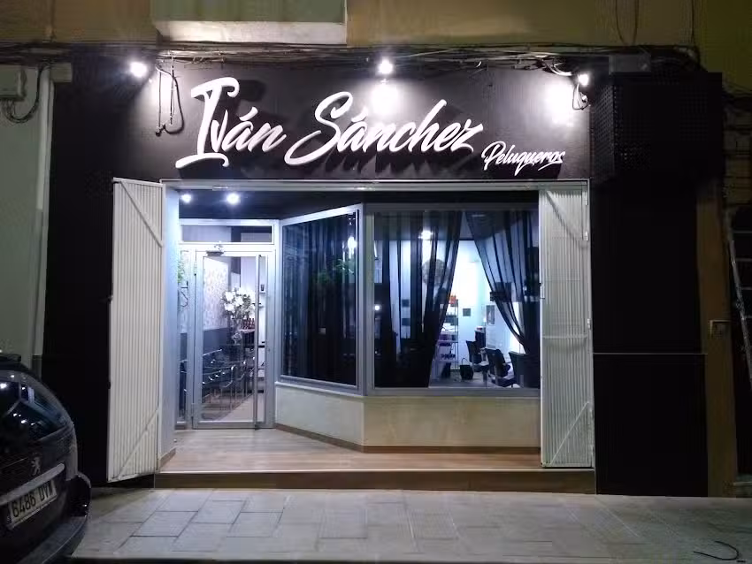 Iván Sánchez peluqueros