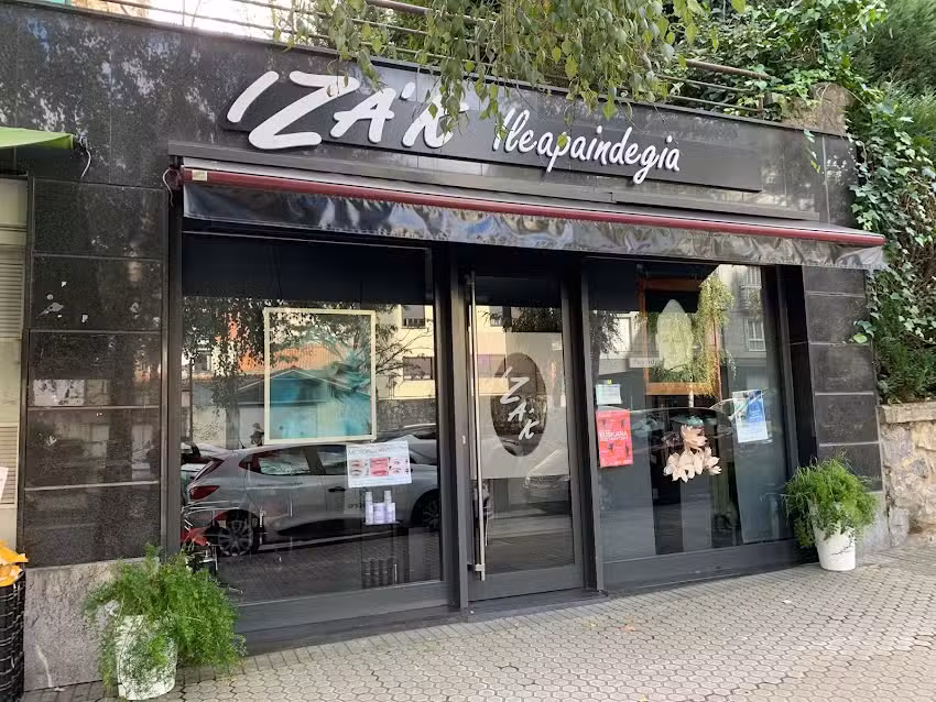 IZAK Ileapaindegia
