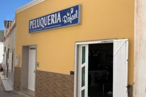 J Rafael Peluqueros