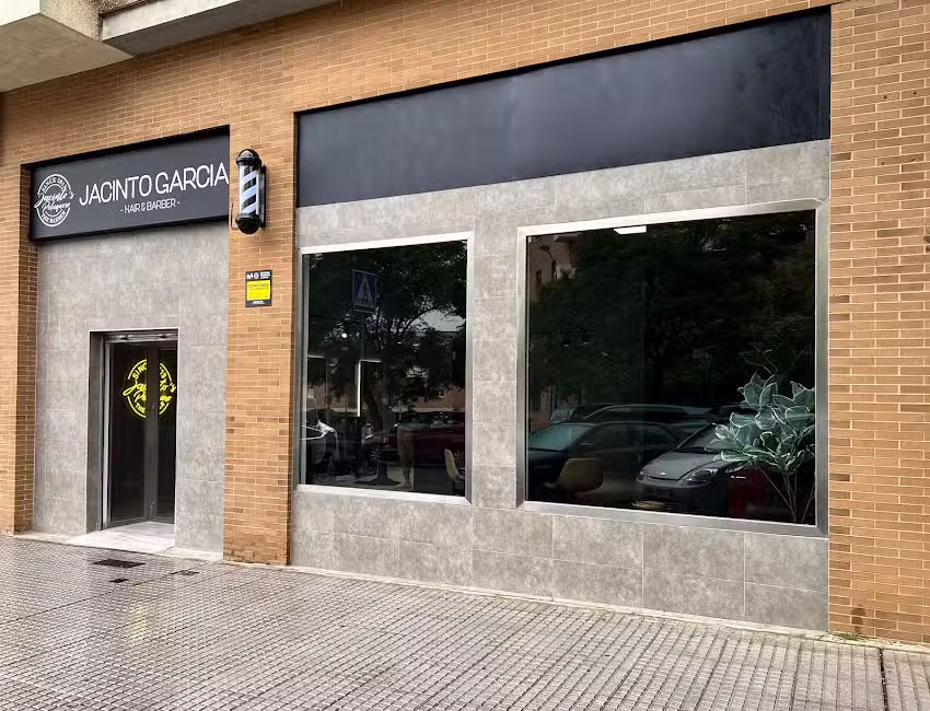 Jacinto&rsquo;s Peluquero Tomares