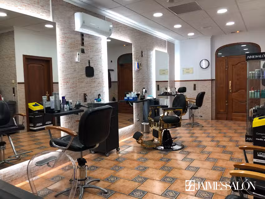 Jaimessal&oacute;n peluquer&iacute;a & Barber&iacute;a en Enguera