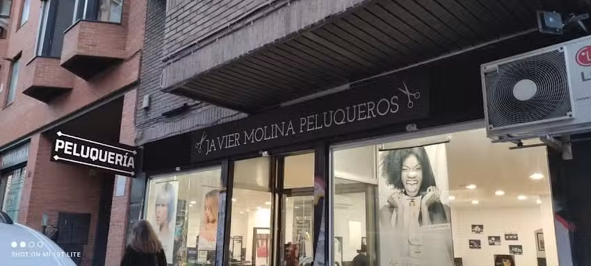 Javier Molina Peluqueros