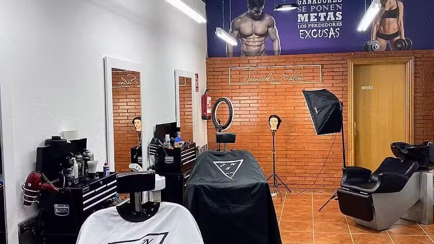 Jeinick’s Salon