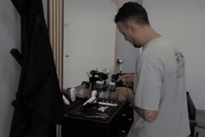 JH Barber Argual