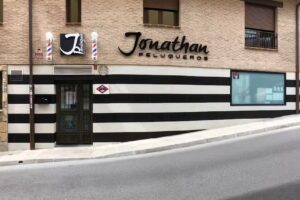 Jonathan Peluqueros Arenas