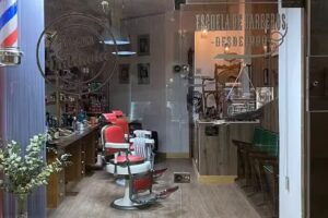 Juan Valdivia Barbería Río 1