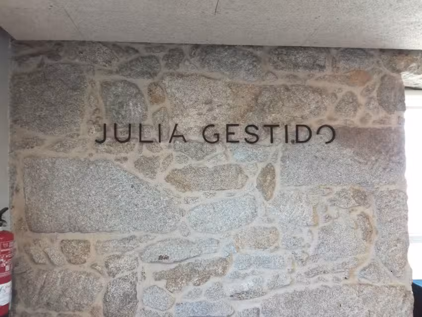 Julia Gestido · Salón
