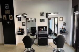 King and Queen BarberStudio