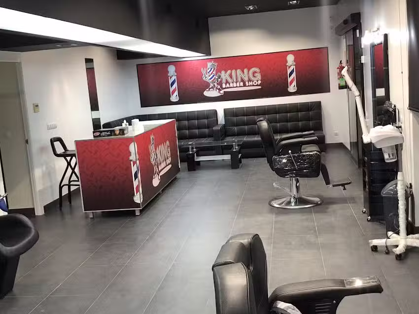 KING BARBER SHOP