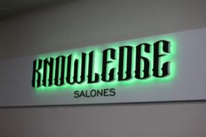 Knowledge Salones