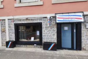 KROWN BARBER SHOP