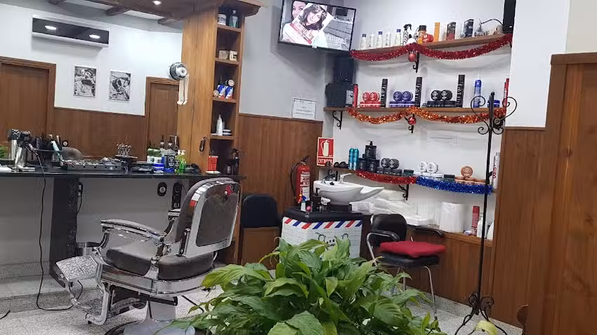 La Barbería (Av. Navarrondán)